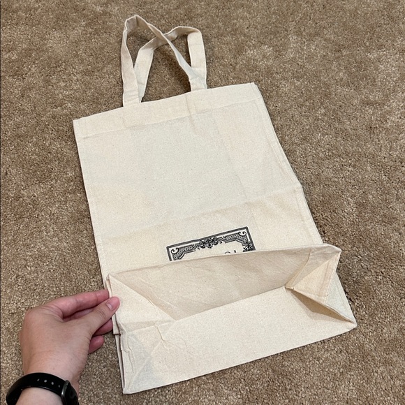 Gucci - Picture 5 of 6